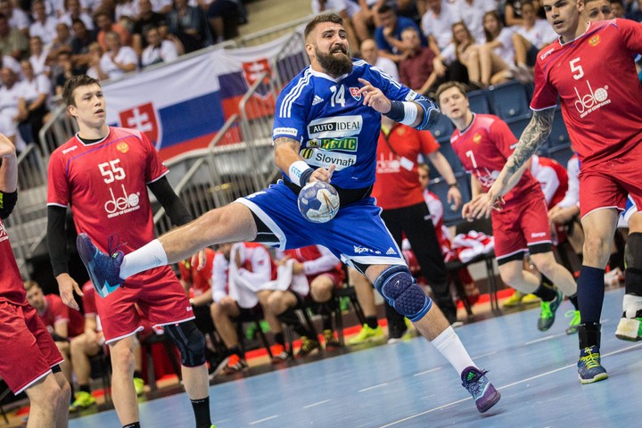 Pri Štochlovej rozlúčke jednogólová prehra Slovákov s Rusmi